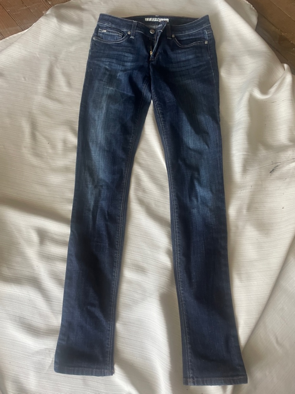 Joe's Jeans Women's Dark Indigo Skinny Jeans
